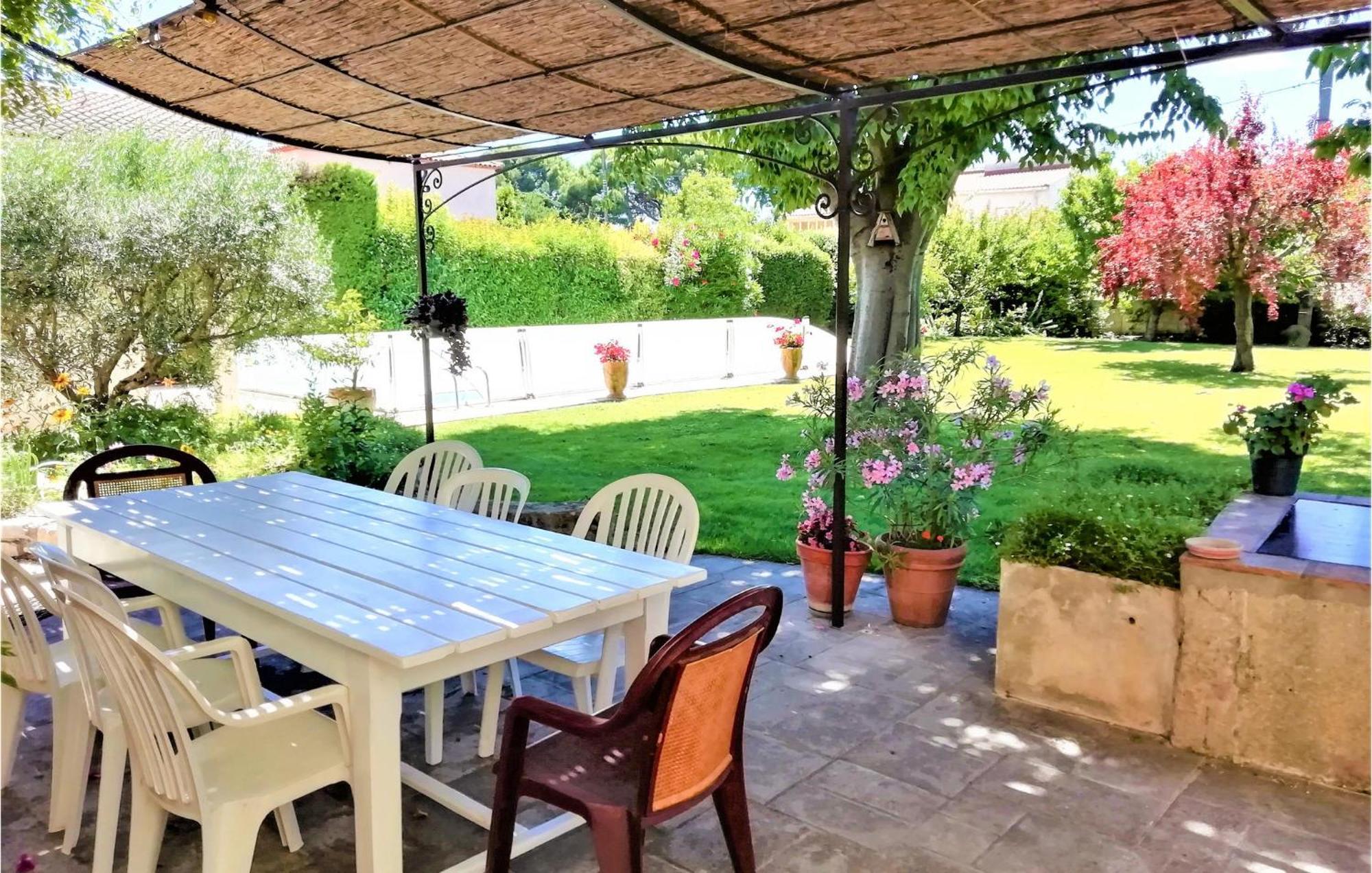 4 Bedroom Lovely Home In Маргьорит Екстериор снимка